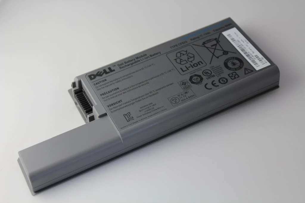 d820-d830-56wh-6-cell-battery-type-cf623-187-p-1024x683_2048x2048.webp Dell Latitude D531N D820 Precision M4300 CF623 FF232 GX047 MM165 YD623 Laptop Battery - Image 1