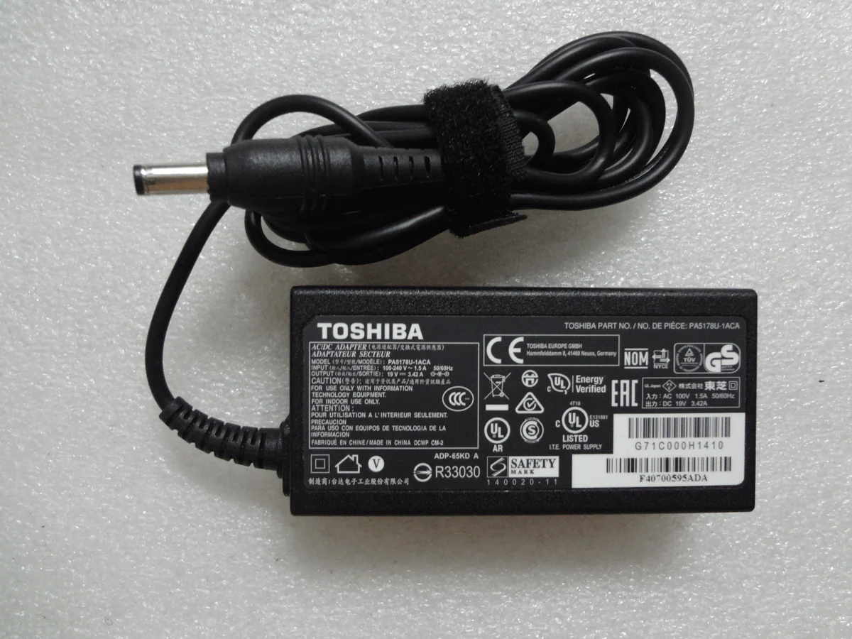Toshiba 19V 3.42A 65W Original - 5 Toshiba 19V 3.42A 65W Original - 5